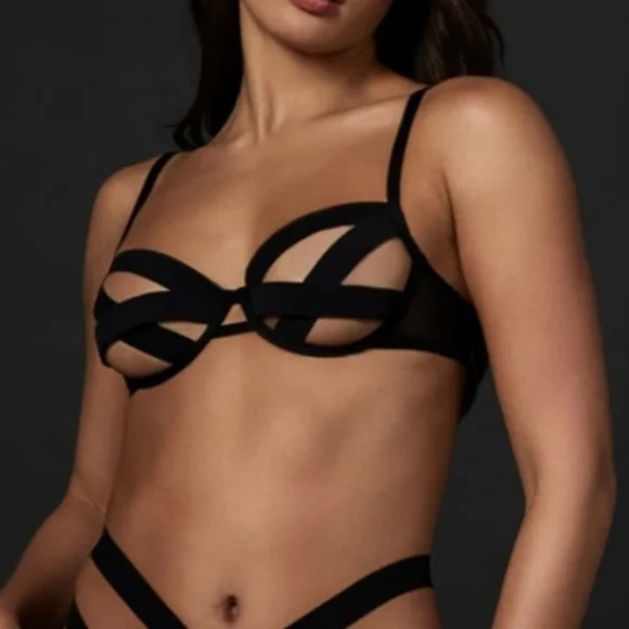 NWT Bule Bella strappy bra - Picture 3 of 7